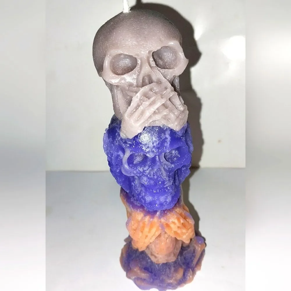 Hand crafted limited edition from our raging skull candle collection
